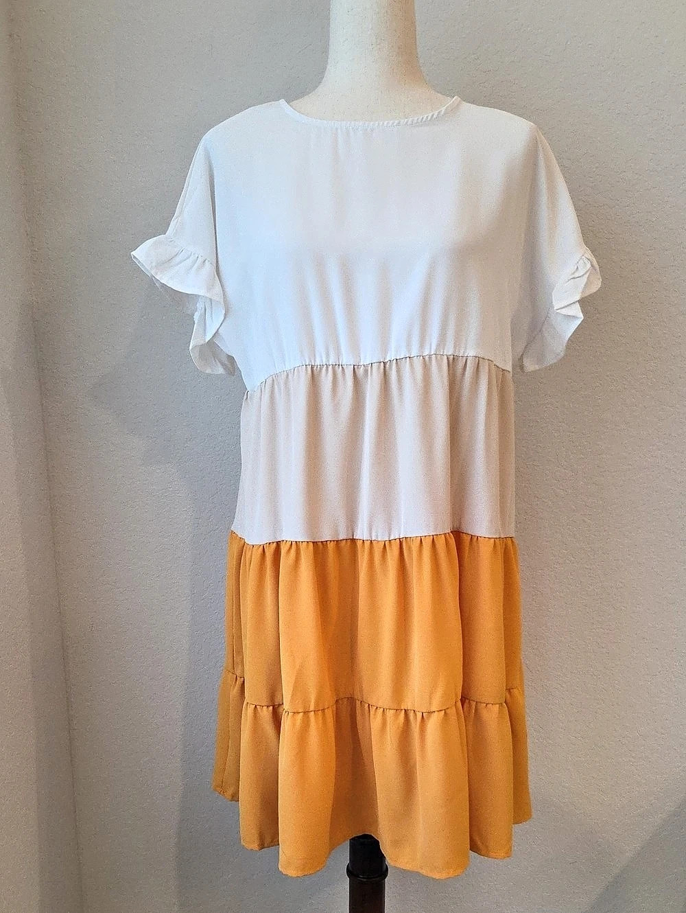 Color Block Tiered Mini Dress Size Large Fall Pumpkin Orange Gold Yellow Candy